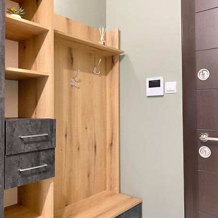 Art Apartment For 4 People Free Parking & Wifi Stara Zagora Eksteriør billede