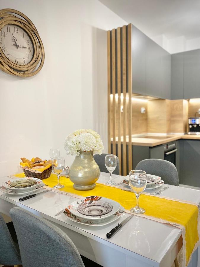 Art Apartment For 4 People Free Parking & Wifi Stara Zagora Eksteriør billede
