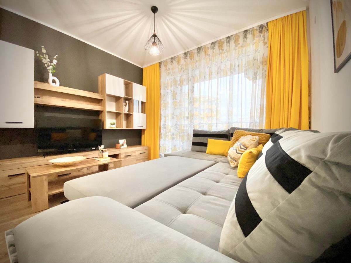 Art Apartment For 4 People Free Parking & Wifi Stara Zagora Eksteriør billede