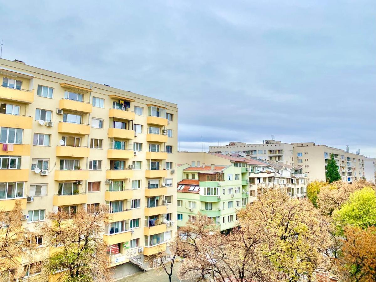 Art Apartment For 4 People Free Parking & Wifi Stara Zagora Eksteriør billede